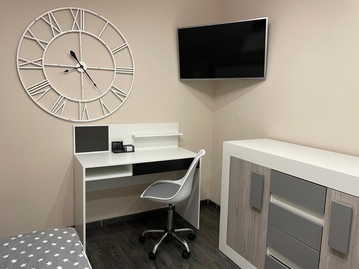 Apartmany Diana Dunajská Streda Buitenkant foto