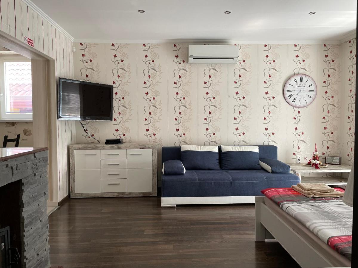 Apartmany Diana Dunajská Streda Buitenkant foto