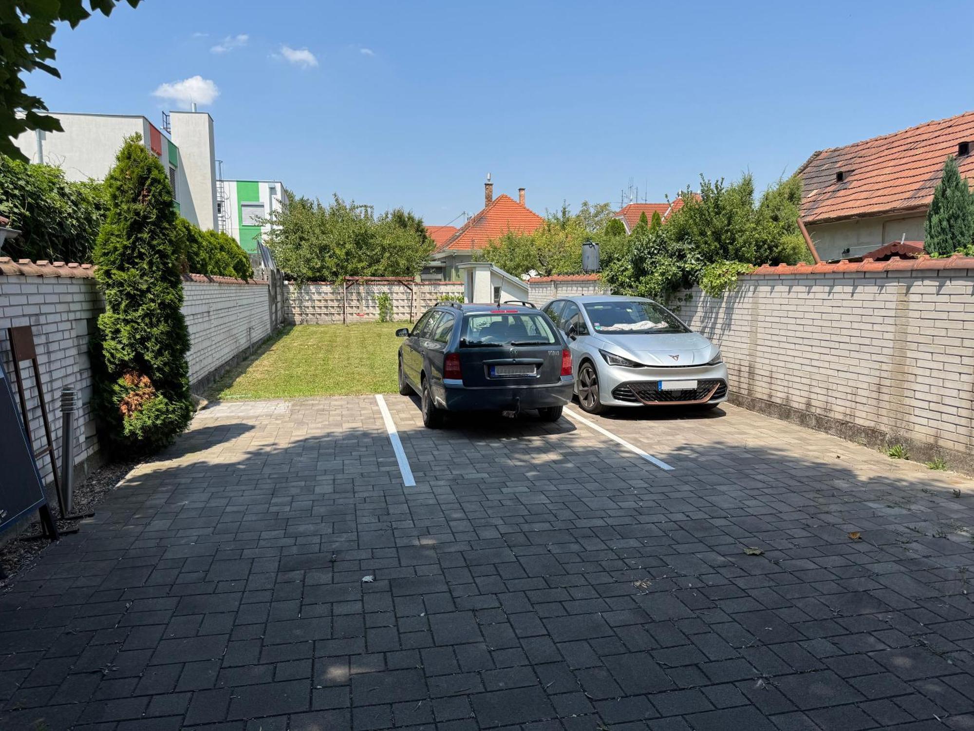 Apartmany Diana Dunajská Streda Buitenkant foto